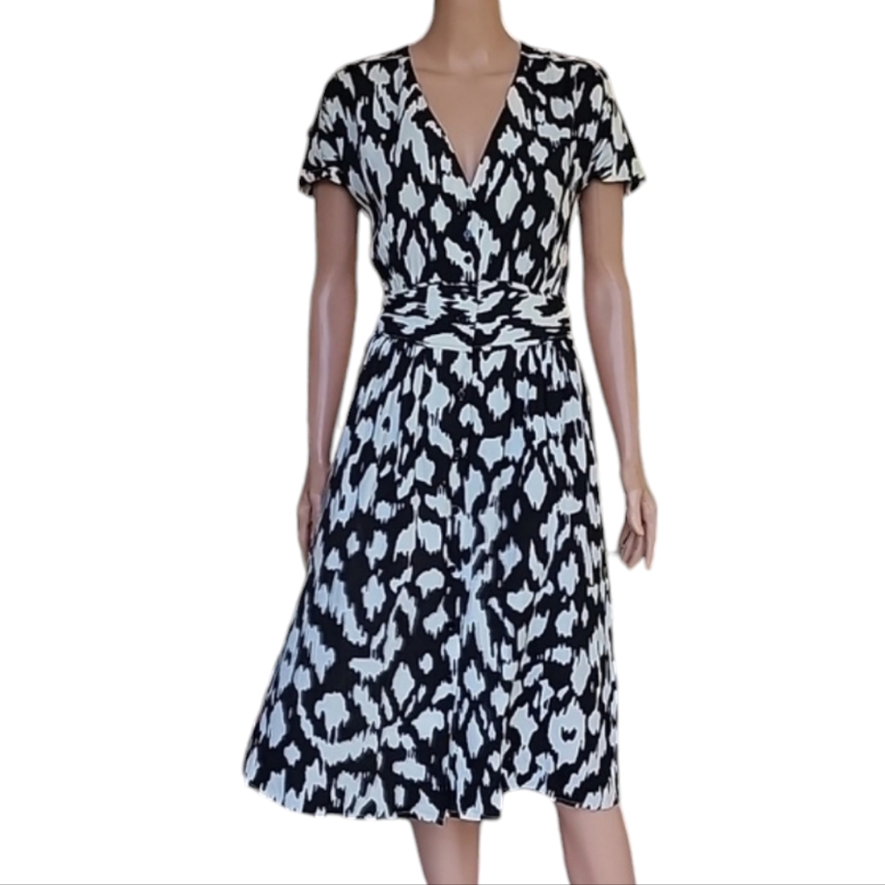 Anthropologie See U Soon Button Down  Dress Short Sleeve V Neck Black/Cream  XS‎